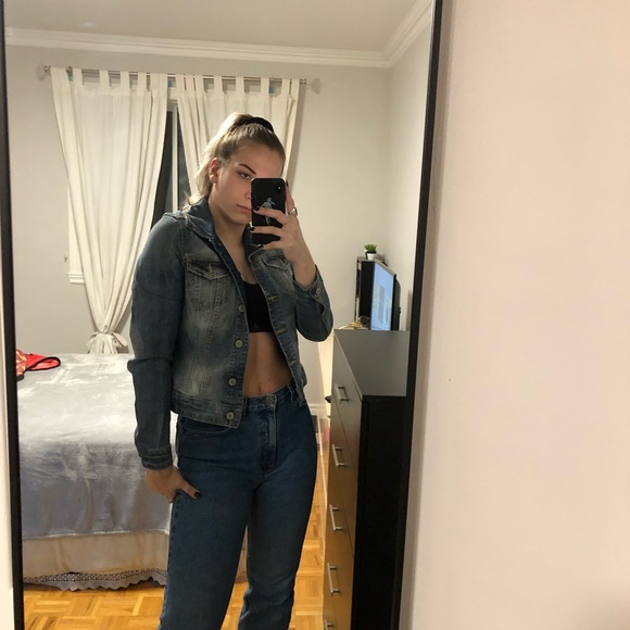 SOLD - Picture 2 of 4